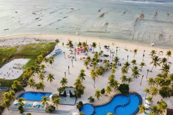 hongbin-gqWlU5eahKg-unsplash